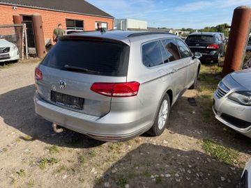 Volkswagen Passat Variant - 3