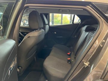 MYAUTOCENTER – Gebraucht- und Jahreswagen mit Werkstattservice in Pfaffenhofen Peugeot 2008 Active *Klima*Kamera*Navi*Bluetooth*DAB+*