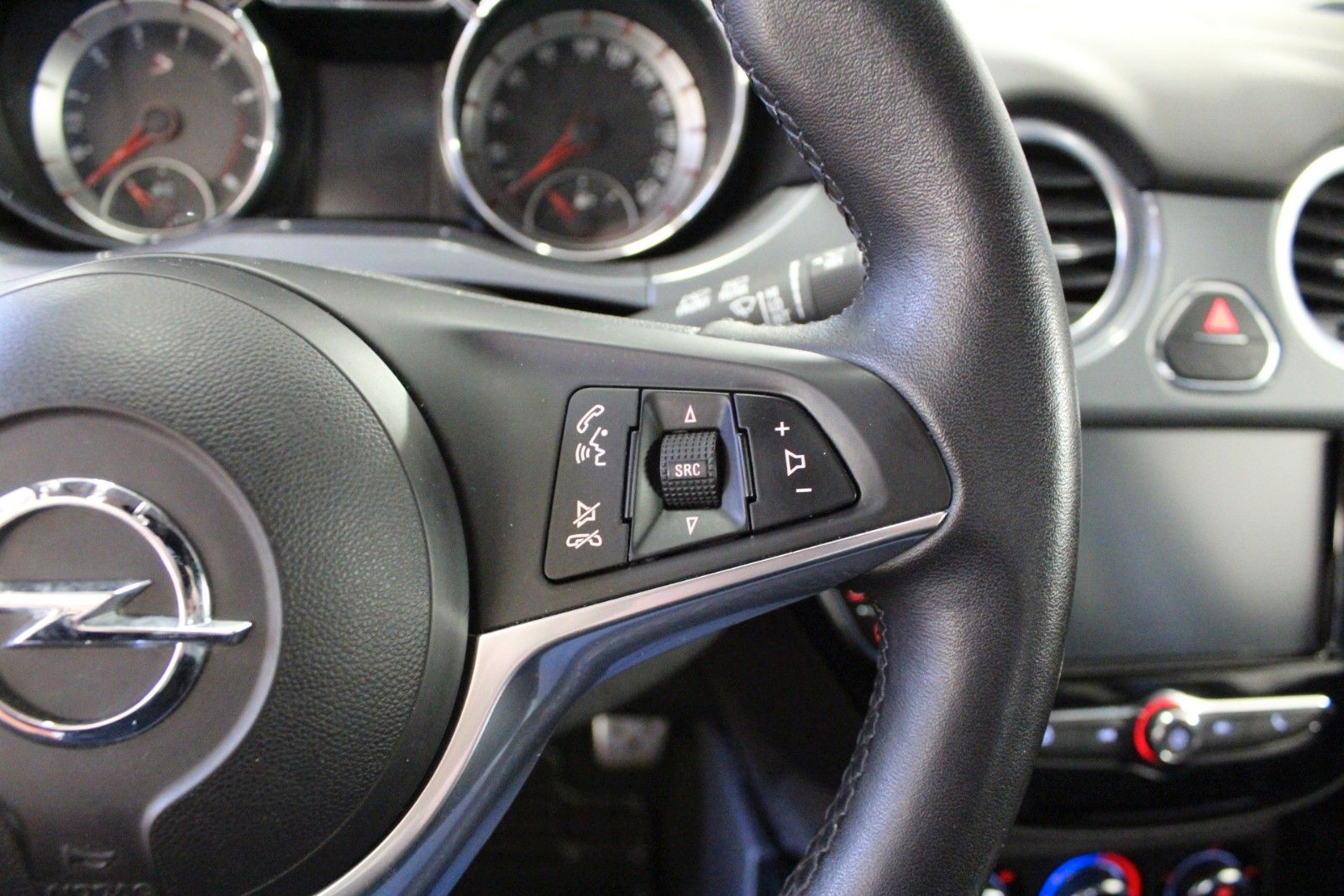 Fahrzeugabbildung Opel Adam ROCKS 1.4 Turbo* Faltdach *Winterpaket*