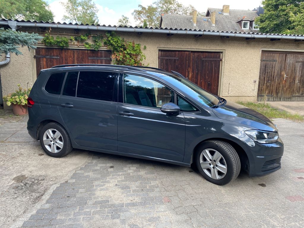 Image of Volkswagen Touran