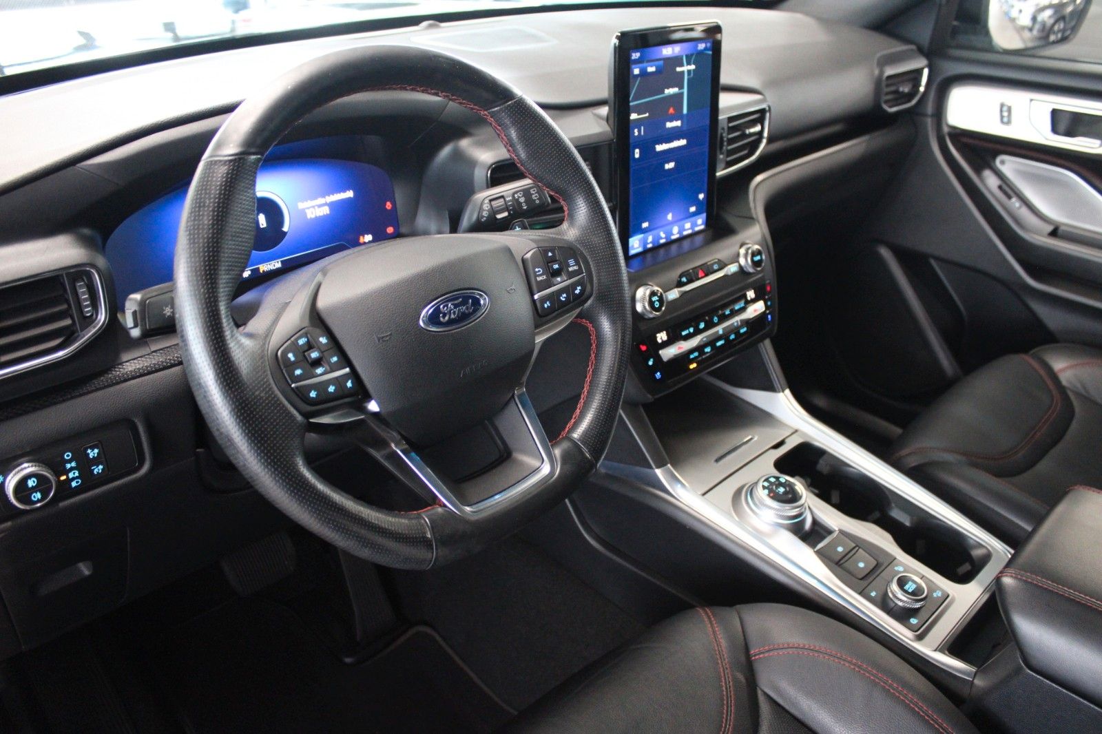 Fahrzeugabbildung Ford Explorer 3,0 PHEV Aut. ST-Line 7-Sitze PANO AHK