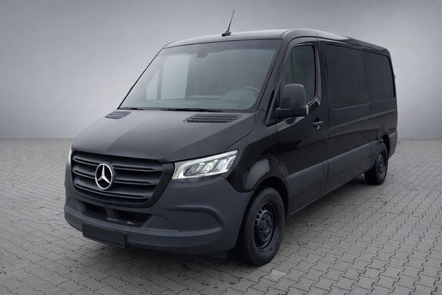 Image of Mercedes-Benz Sprinter