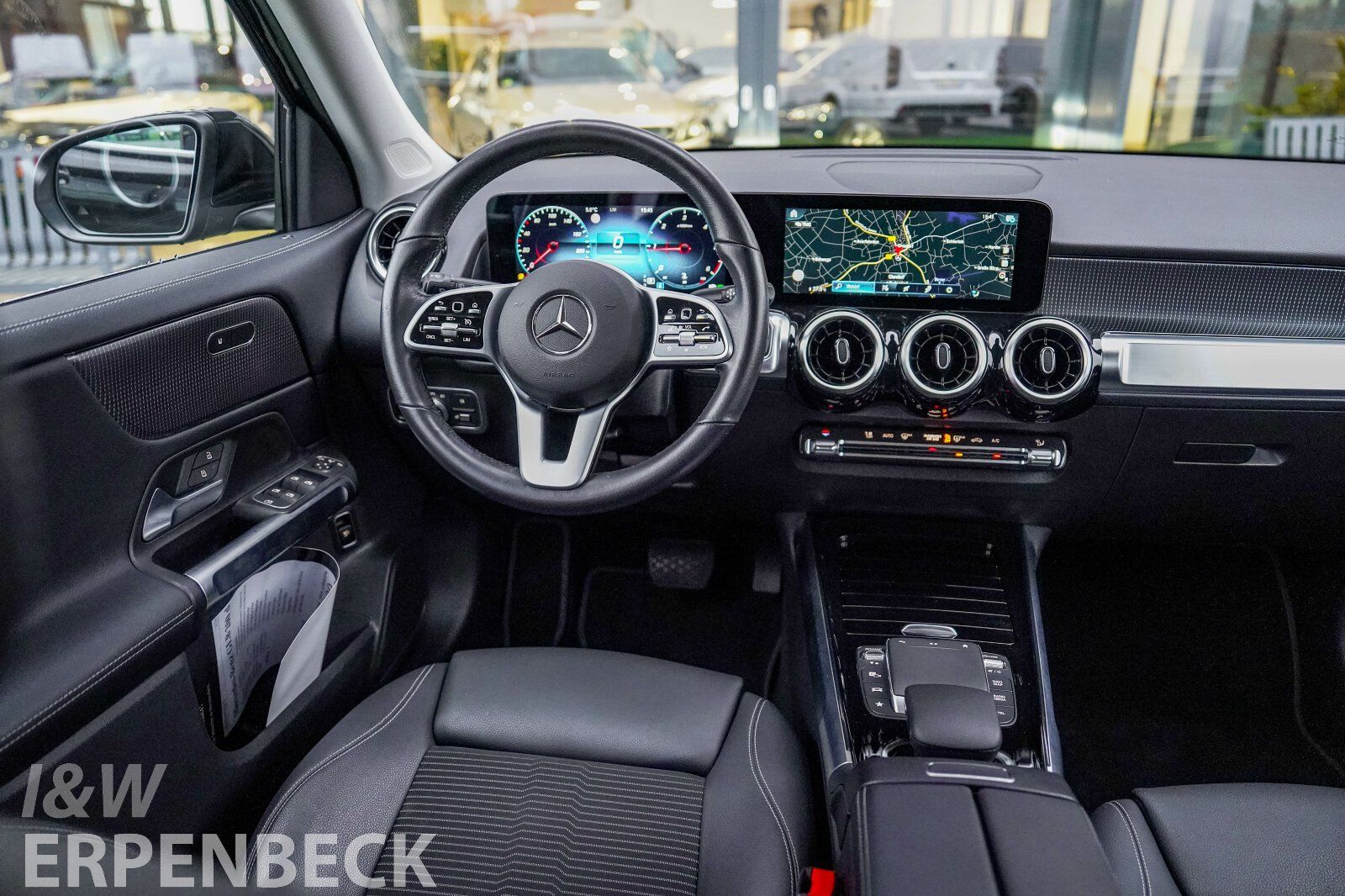 Fahrzeugabbildung Mercedes-Benz GLB 200 d Progressive Multibeam Kam EasyP Totwkl
