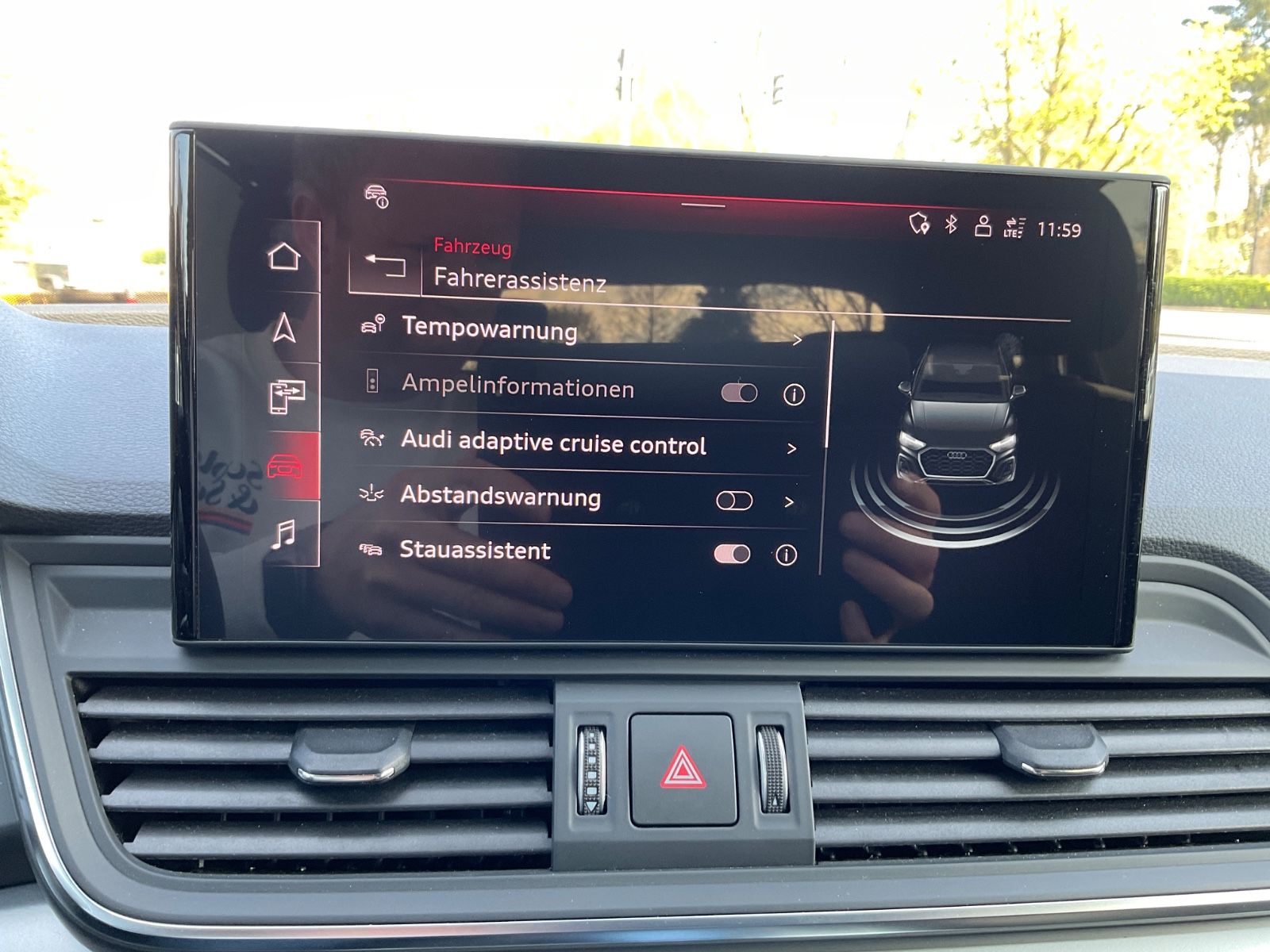 Fahrzeugabbildung Audi Q5 40 TDI S tronic quattro,Kamera,AHK,Navi,ACC