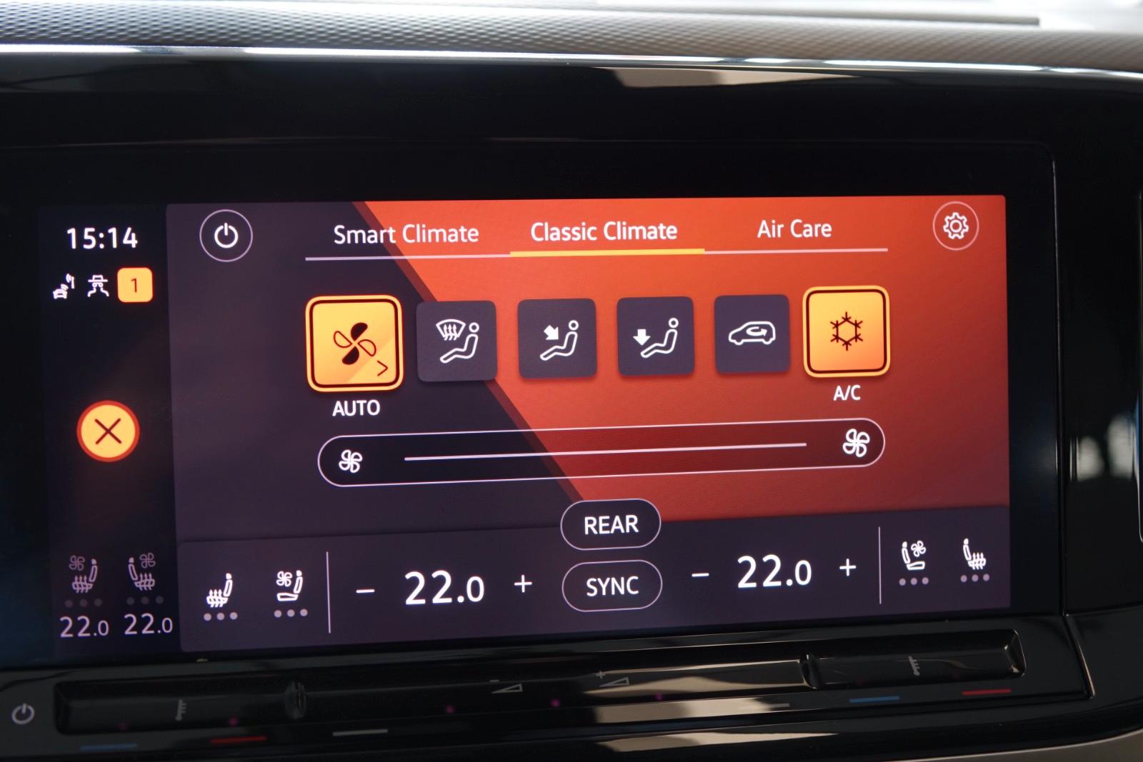 VOLKSWAGEN T7 MULTIVAN LIFE eHYBRID 150ch - PORTES ÉLECTRIQUES - CUIR - SIÈGES VENTILÉS ET MASSANTS - MATRIX LED - ACC