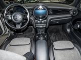 MINI Cooper SE 3-Türer NAVI LED PDC V+H DAB Tempomat - MINI mit Elektro-Antrieb