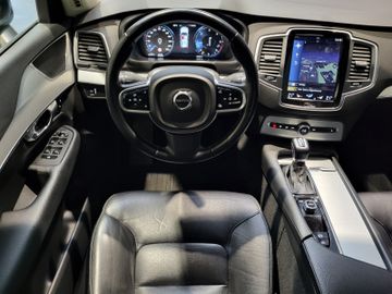 Volvo XC90 - 12