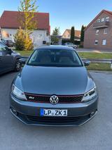 Volkswagen VW Jetta 1.6 - Volkswagen Jetta: 1.6