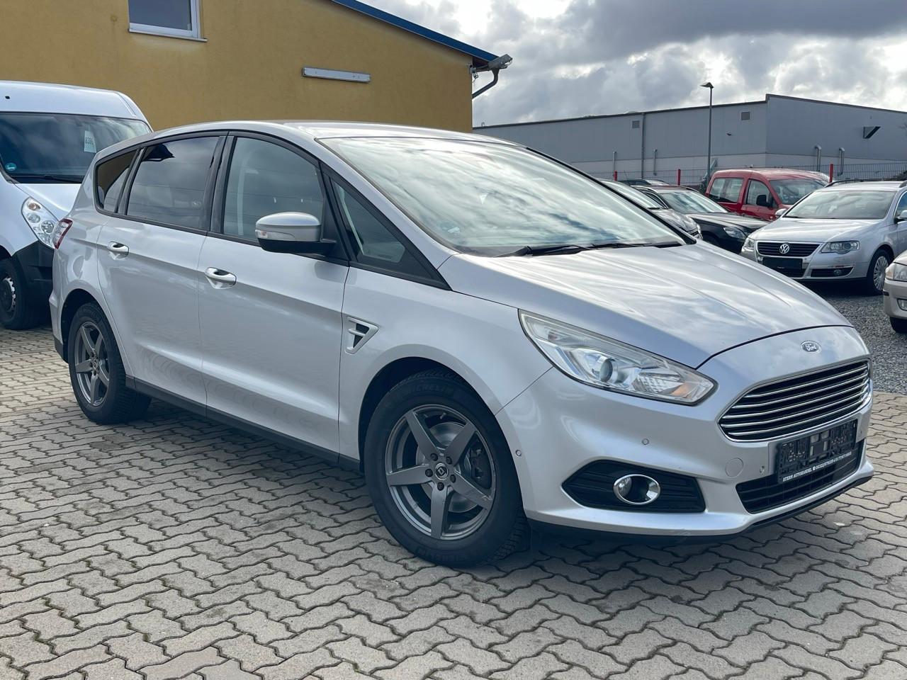 Ford S-Max S-MAX Business 2.0 TDCi 110 kW Automatik