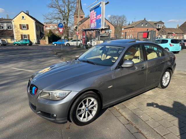 BMW 320i Leder/Glasdach/Xenon