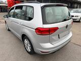 Volkswagen Touran 2.0 TDI Comfortline DSG - VW Touran Gebrauchtwagen in Nürnberg