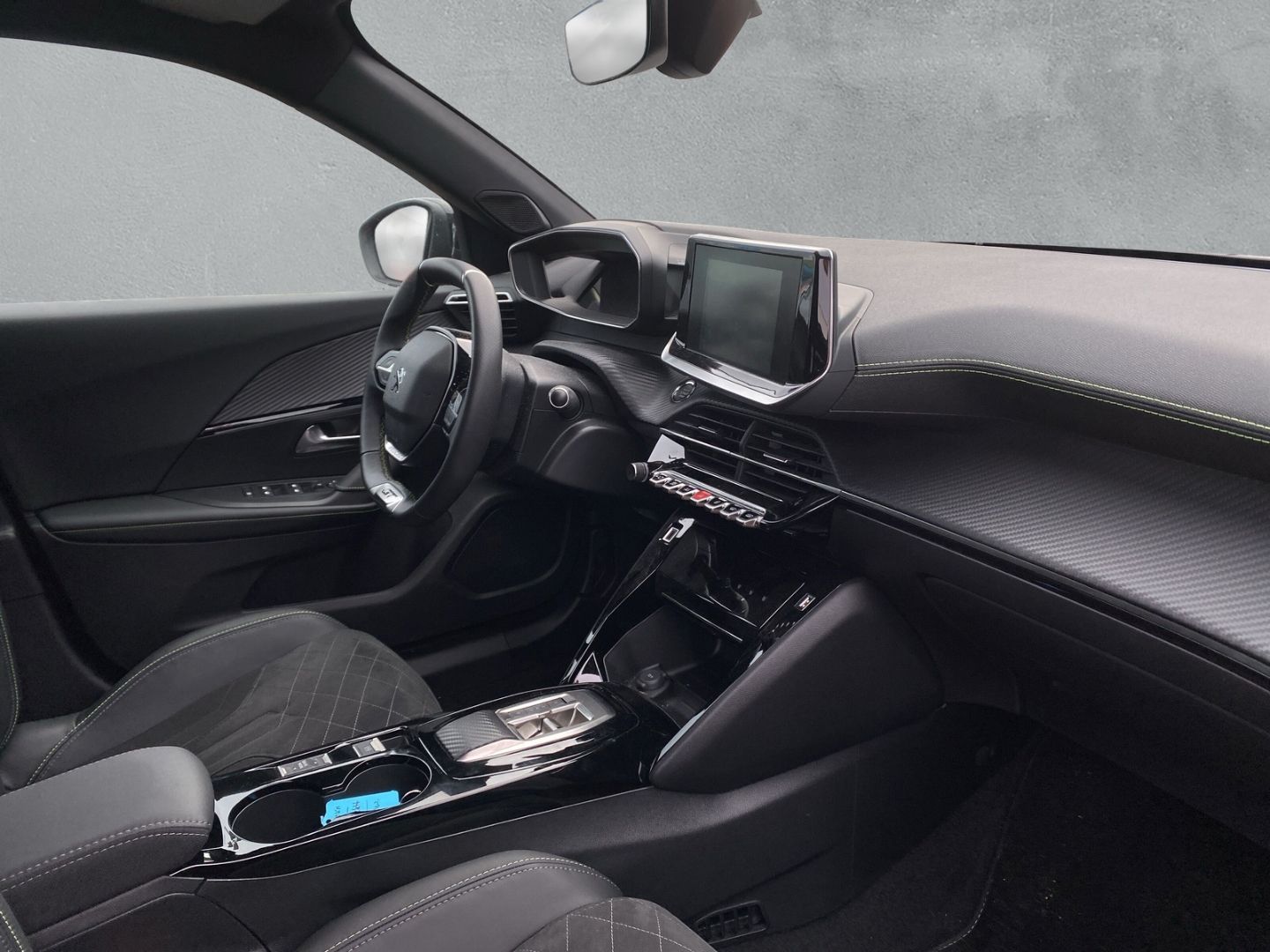 Fahrzeugabbildung Peugeot 2008 e- GT Elektromotor 136 *Sitzheizung*ACC*Kam