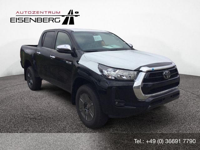 Toyota Hilux 2.4 Double Cab Comfort 4x4 Navi+Parksensor