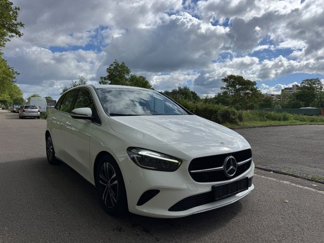 MERCEDES-BENZ B 180 B B 180 d