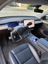 Tesla Model Y Performance Dual Motor AWD Performance