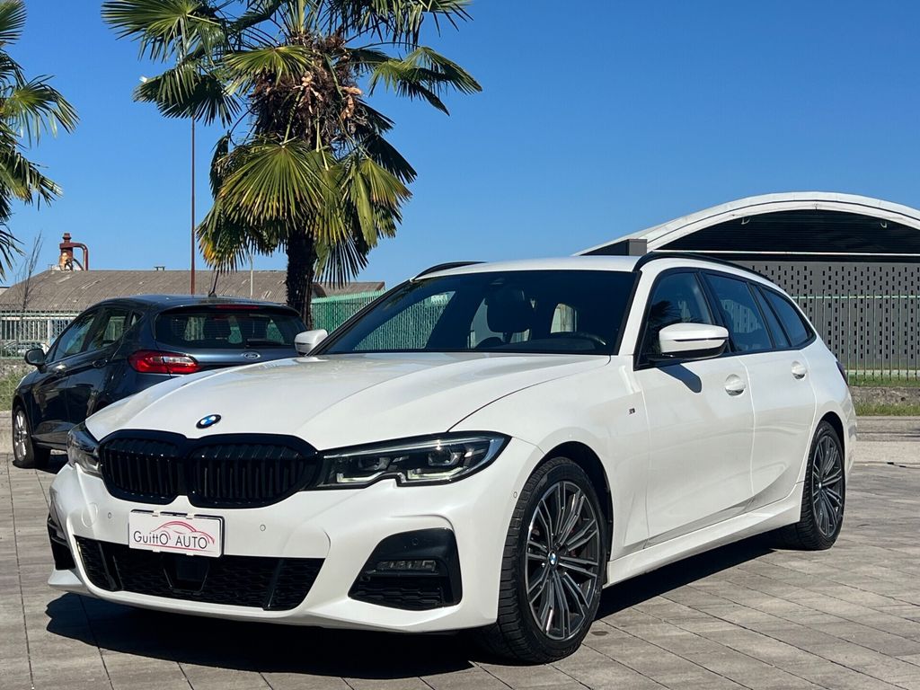 Image of BMW 320