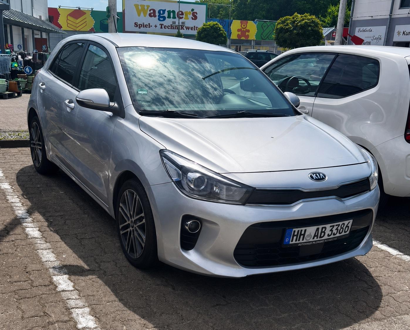 Kia Rio Spirit 1.4CRDI Navi*Leder*Camera*Voll*TüvNeu