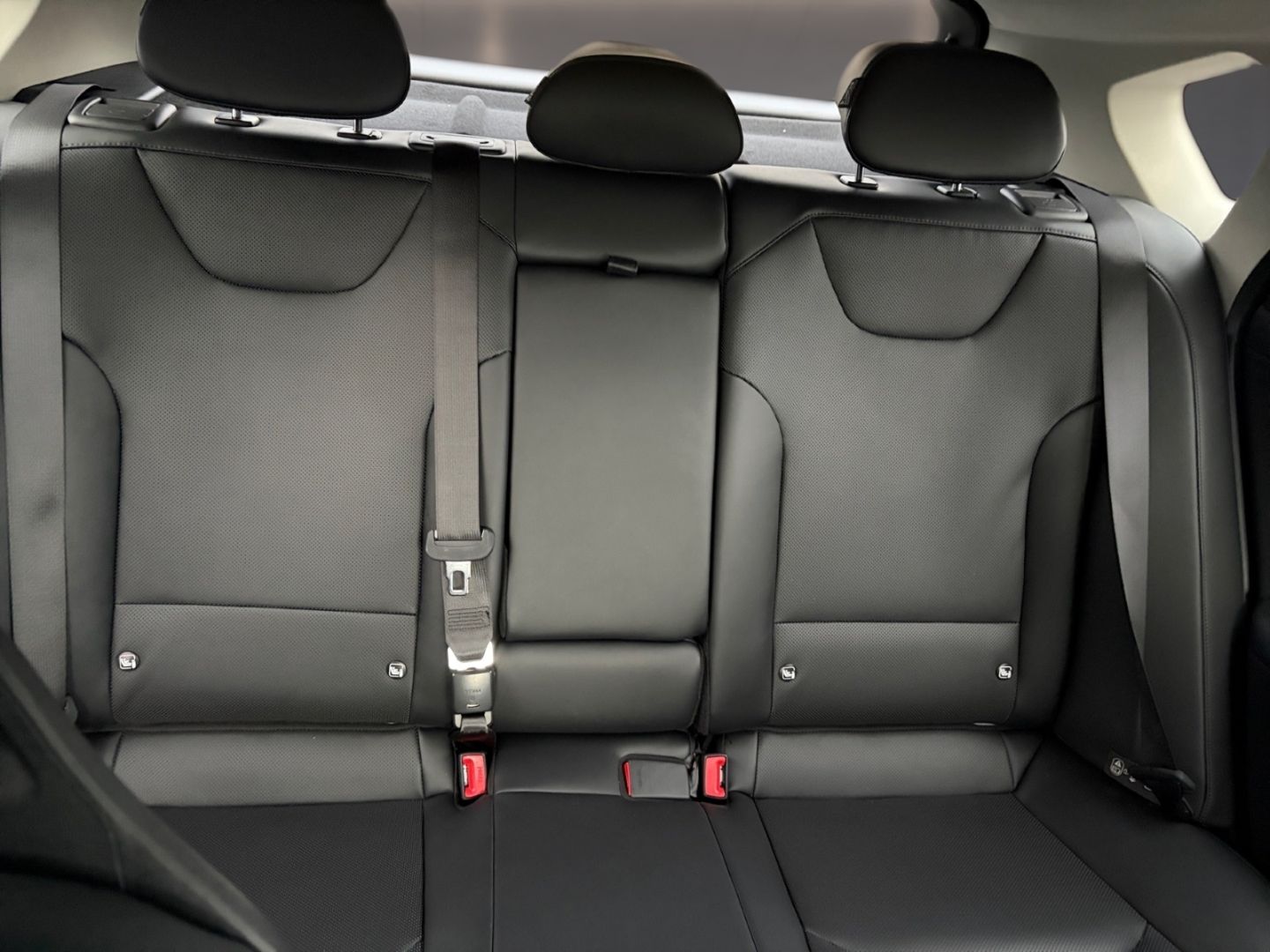 Fahrzeugabbildung Kia K4 1.6 T-GDI 110 kW Spirit Navi  Soundsy.Kardon