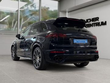 Porsche Cayenne - 6