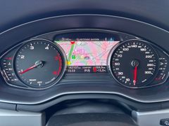 AUDI A4 Avant 40 TDI quattro S line