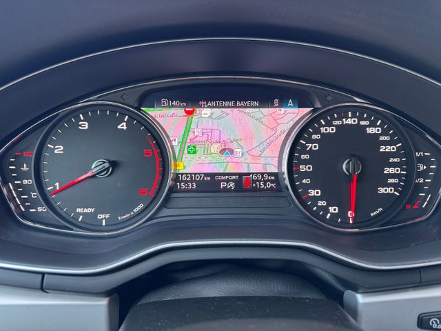 Audi A4 Avant 40 TDI quattro S line Audi A4 Avant 40 TDI quattro S line