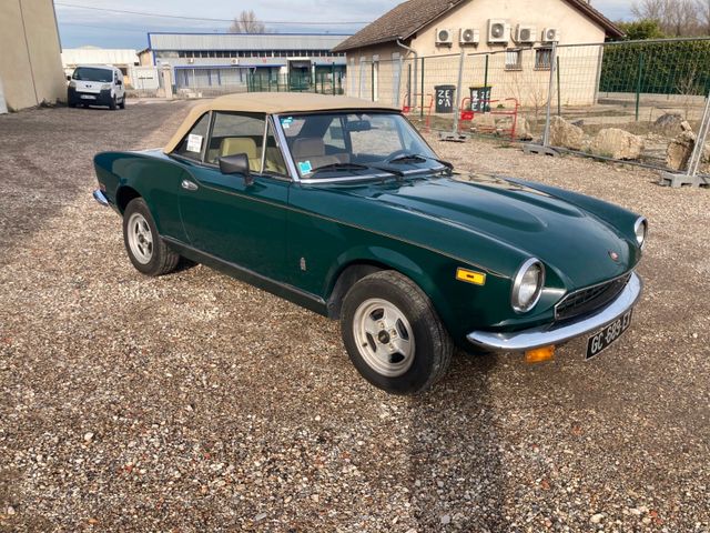 Fiat 124    Sport Spider