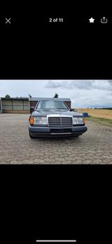 Mercedes-Benz Mercedes Benz W124 E230 Oldtimer - Mercedes-Benz E 230: W124