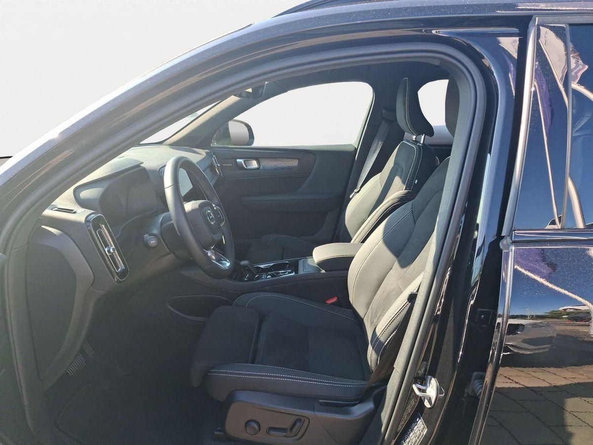 Volvo XC40 B3 Black Edition Plus 360° AHK PANO H/K 20" foto 9