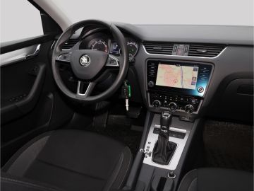 Skoda Octavia Combi Ambition 1.5 TSI DSG 8-fach Bereif