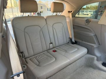 Audi Q7 - 12