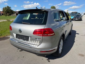 Volkswagen Touareg - 8