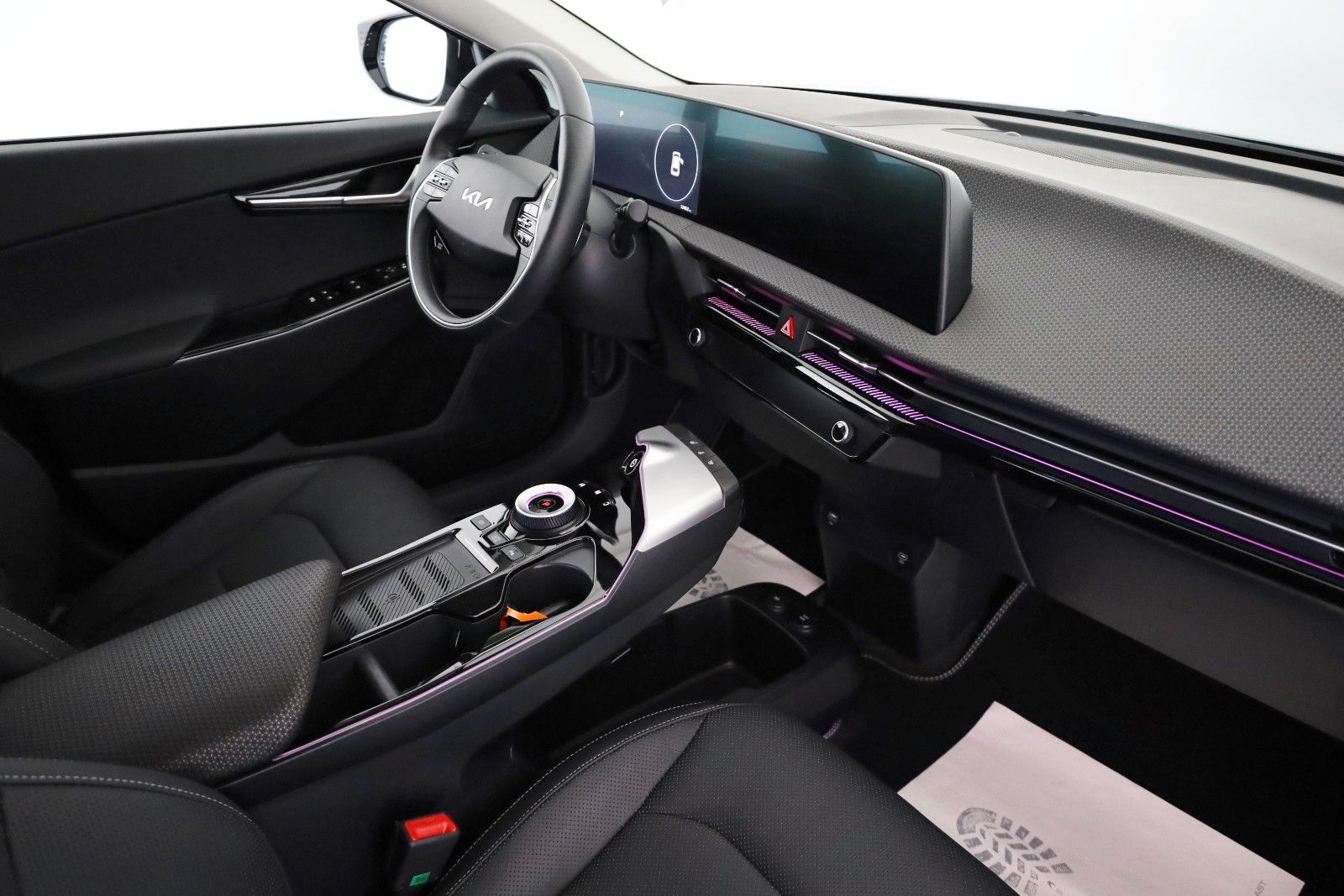 Fahrzeugabbildung Kia EV6 Business Plus T.Leder,Navi,LED,WÄPU,HDA II