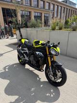 Triumph Speed Triple RX neuwertig