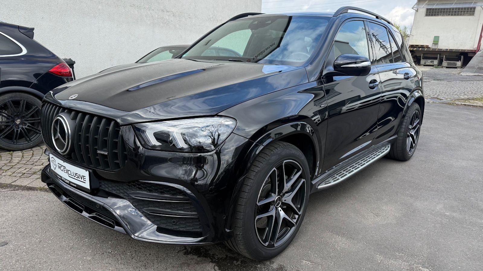 Fahrzeugabbildung Mercedes-Benz GLE 53 AMG GLE -Klasse GLE 53 AMG 4Matic+