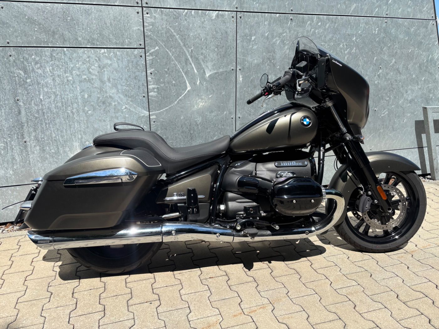 Fahrzeugabbildung BMW R 18 B Bagger Marshall ACC Rückfahrhilfe OIL INC