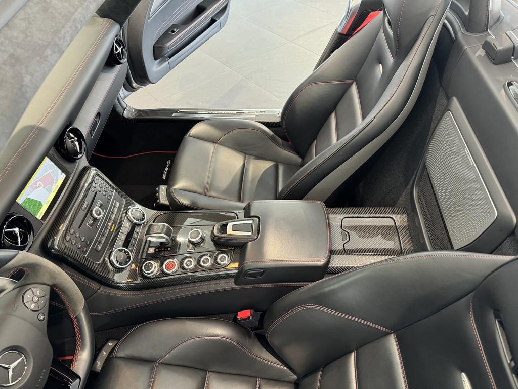 Mercedes-Benz SLS AMG