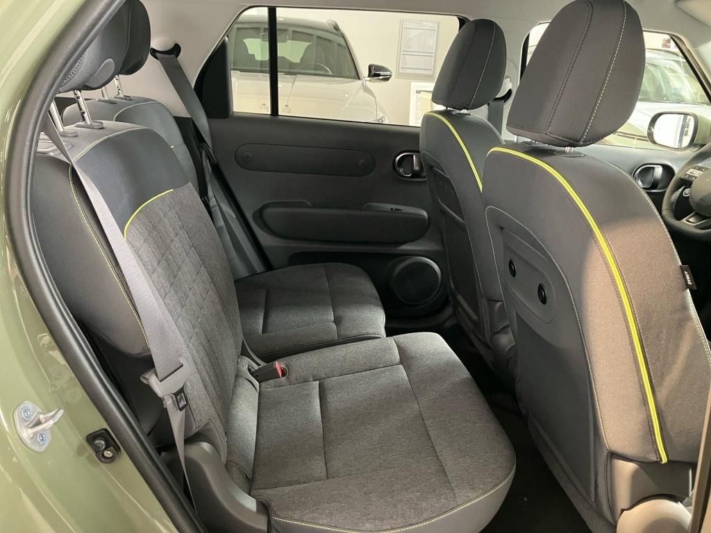 Fahrzeugabbildung Hyundai INSTER Cross EV 49 kWh KlimaA Navi SHZ KeyLess