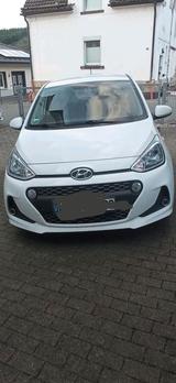 Hyundai I 10     1,2 YES  Plus- Packet - Hyundai i10: Hyunda