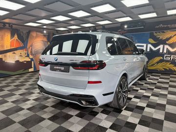 BMW X7 - 4