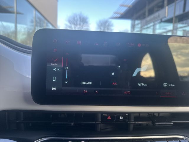500e 42kwh STYLE LED PDC KLIMA KEYLESS Klima