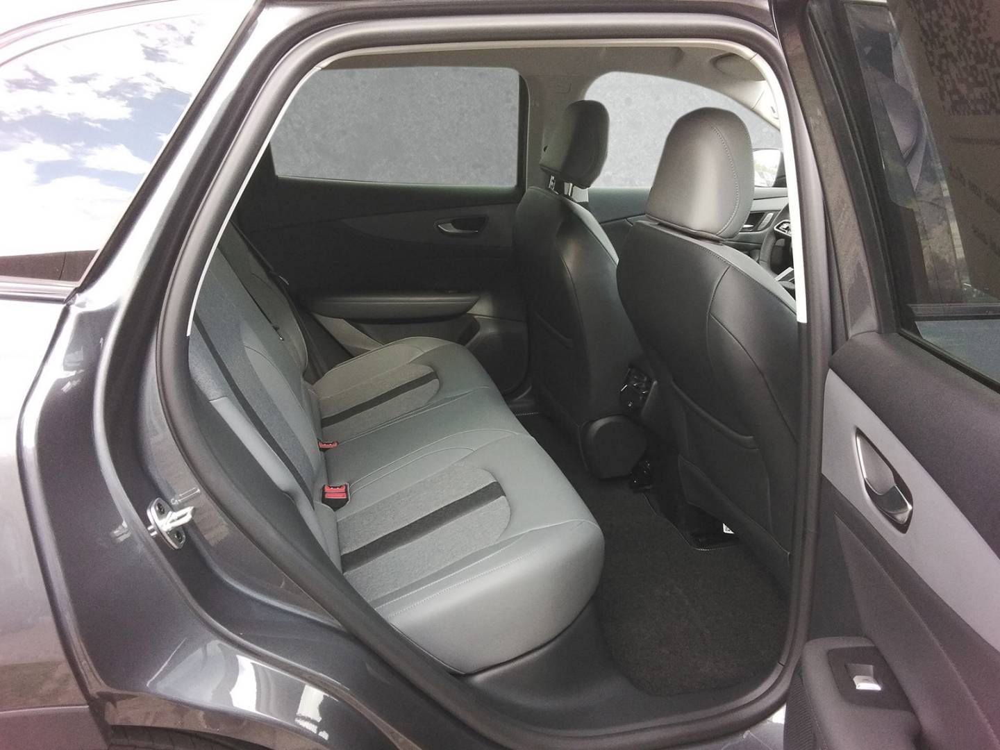 Fahrzeugabbildung MG S5 Luxury Long Range