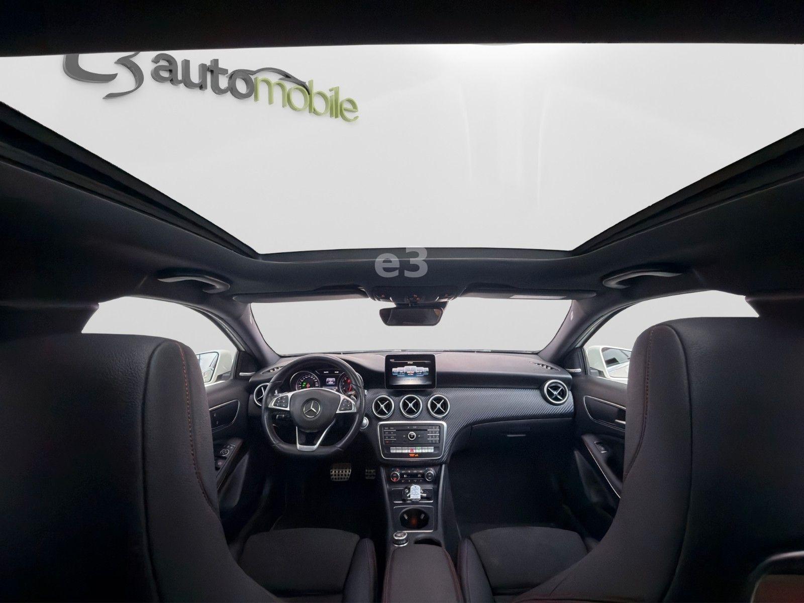 Mercedes-Benz A 250 AMG Sport (Line);KAMERA;SCHIEBEDACH;NAVI