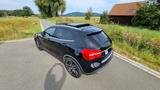 Mercedes-Benz GLA 250 4MATIC DCT Urban Panoramadach TOP-Zust. - Mercedes-Benz GLA 250: Privatanbieter