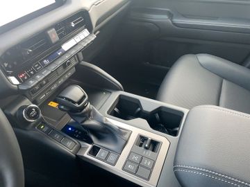 Toyota Land Cruiser 2.8D 4x4 Executive *360*ACC*BLIS*