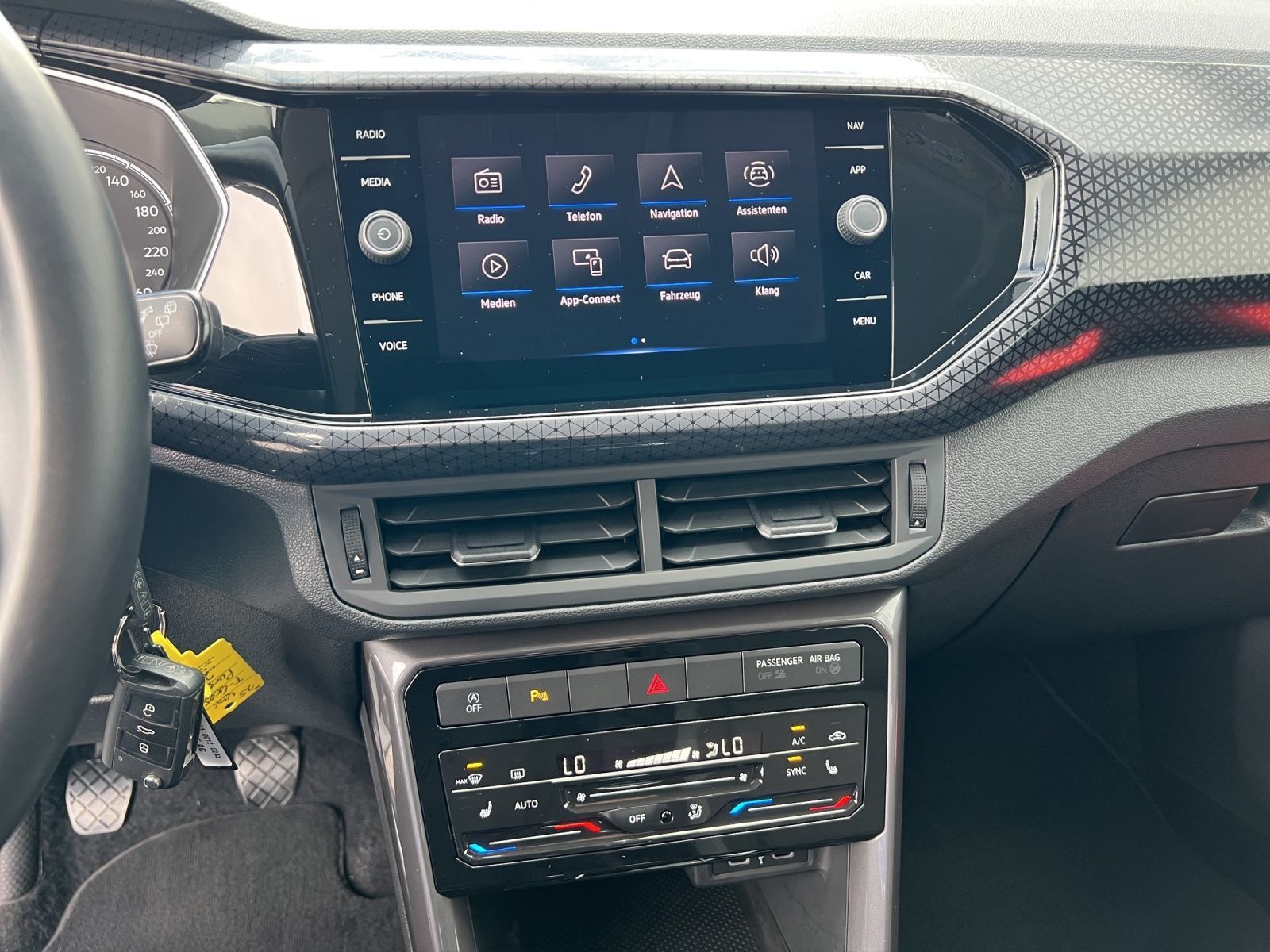 T-Cross Style 1.0 l TSI AHK*Navi*Kamera