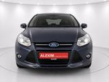 Ford Focus Turnier/1.6/Bi-Xenon/Sitzheizung/AC/1.Hand - Ford Focus mit Benzin-Antrieb: Kombi, 1.6
