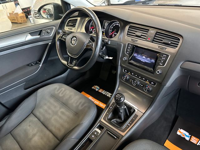 MYAUTOCENTER – Gebraucht- und Jahreswagen mit Werkstattservice in Pfaffenhofen Volkswagen Golf VII Lim. Comfortline BMT *Klima*TÜV*