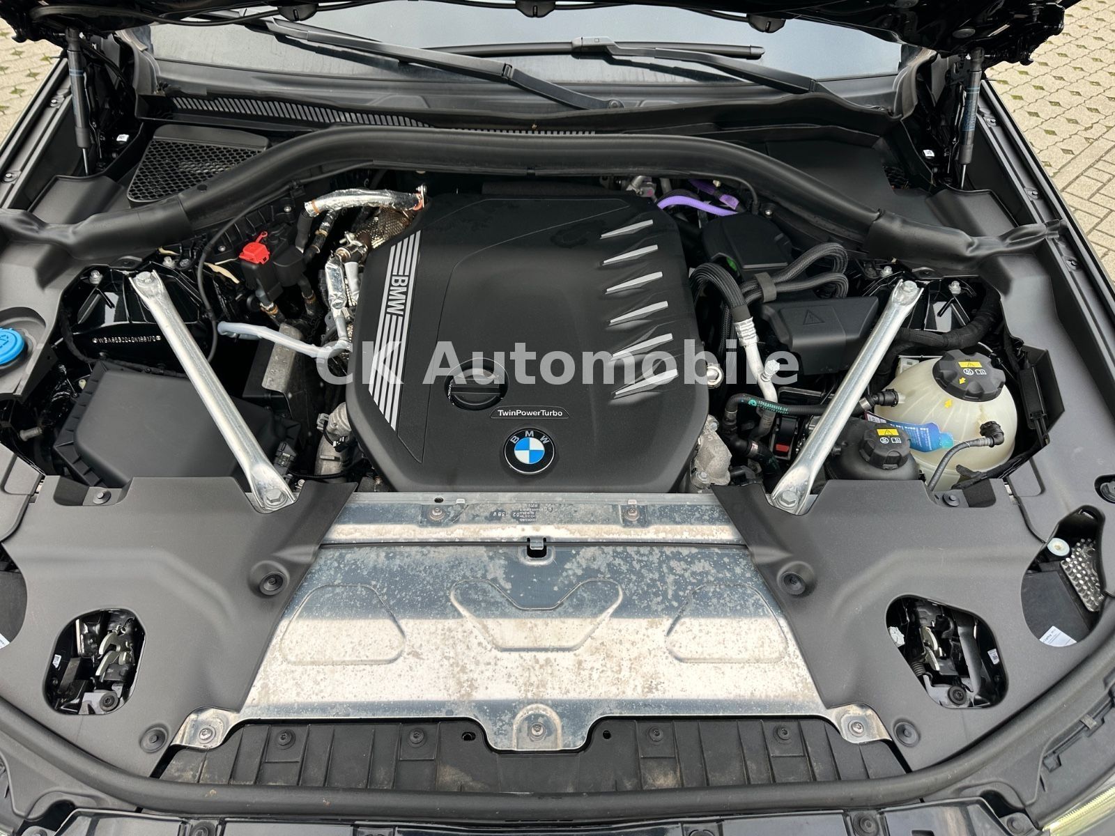 Fahrzeugabbildung BMW X3 xDrive30d M-Sport/Navi/Pano/LED/Kam/AHK