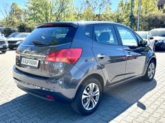 Fahrzeugabbildung Venga Dream Team Automatik+Kamera+WinterPaket