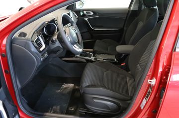 Fahrzeugabbildung Kia Ceed Sportswagon 1,5 T-GDI DCT Spirit  DSG